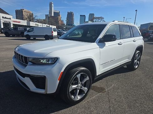 New 2026 Jeep Grand Cherokee Limited image 7
