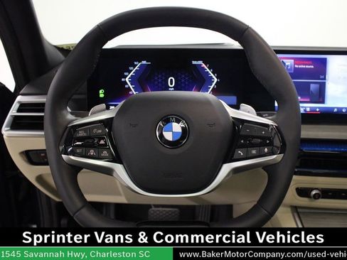 Used 2025 BMW 330i Sedan w/ Premium Package RWD image 21
