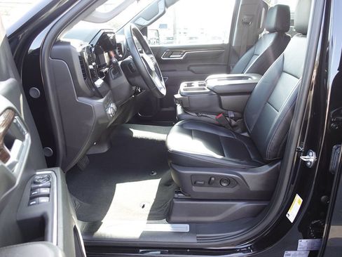 Used 2024 GMC Sierra 1500 Elevation AWD/4WD image 19
