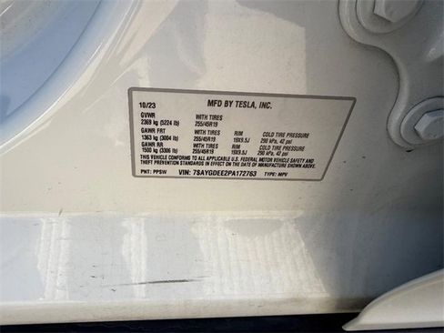 Used 2023 Tesla Model Y Long Range image 20