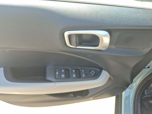 New 2026 Hyundai Venue SEL image 17