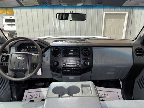 Used 2011 Ford F250 XL AWD/4WD image 17