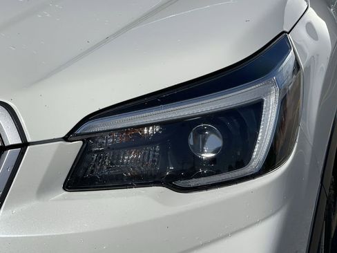 Used 2021 Subaru Forester AWD/4WD image 17