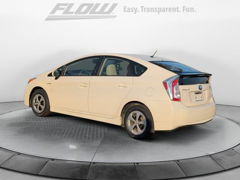 Used 2013 Toyota Prius Two FWD image 6
