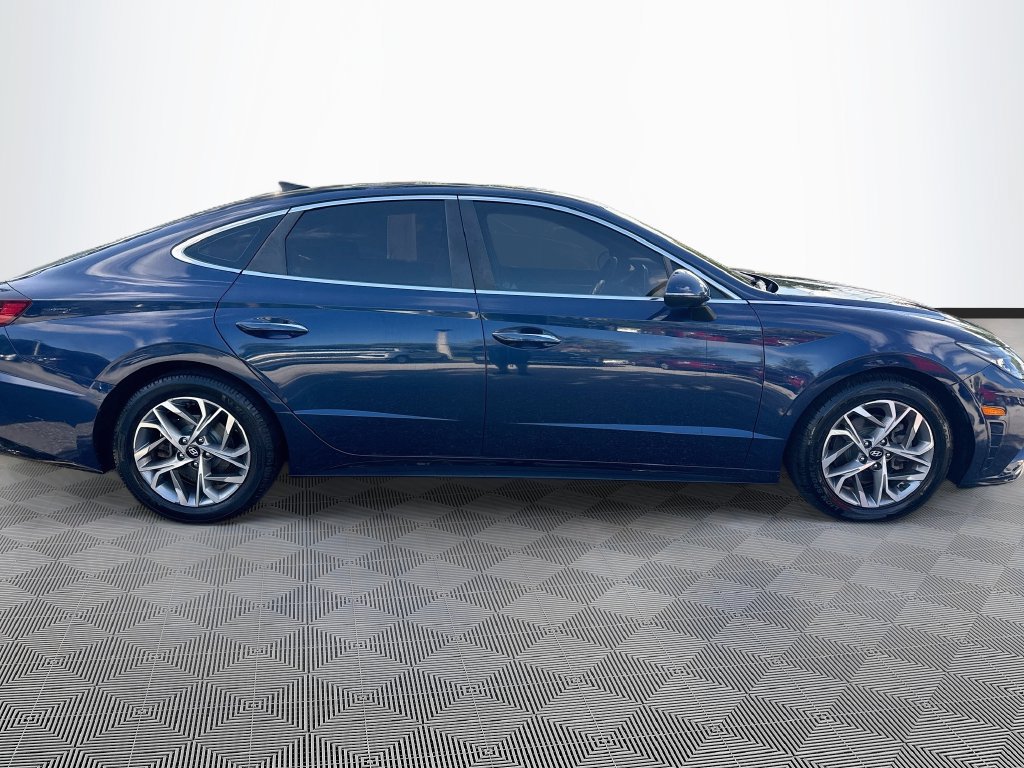 Used 2020 Hyundai Sonata SEL w/ Premium Package FWD image 5