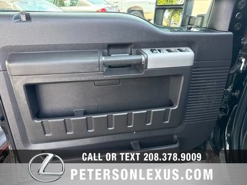 Used 2015 Ford F350 Lariat w/ Lariat Interior Package AWD/4WD image 18
