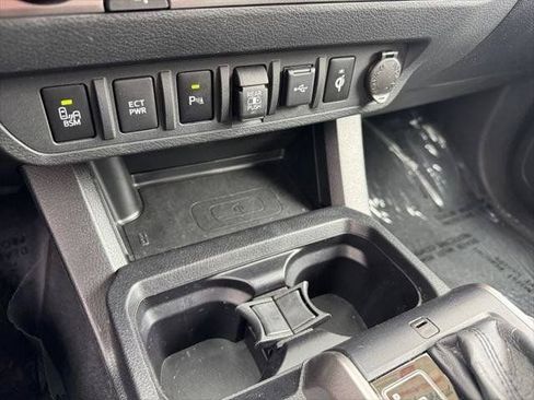 Certified 2022 Toyota Tacoma Limited AWD/4WD image 86