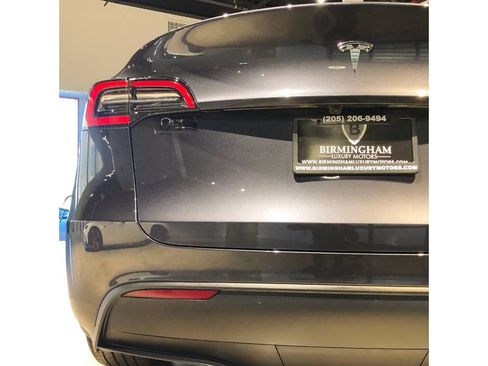 Used 2024 Tesla Model Y Long Range image 15