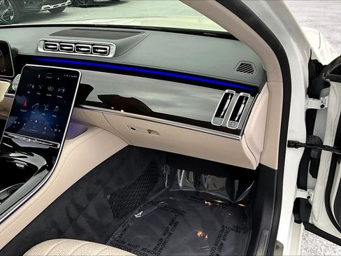 Used 2022 Mercedes-Benz S 500 4MATIC image 35