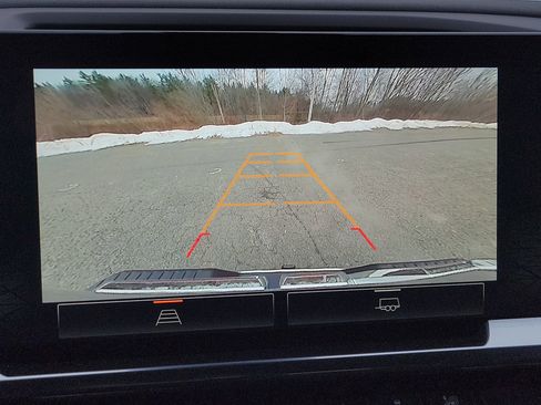 New 2026 GMC Sierra 3500 SLE image 25