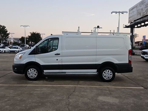 Used 2022 Ford Transit 250 Low Roof w/ Exterior Upgrade Package RWD image 9