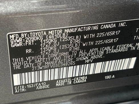 Certified 2025 Toyota RAV4 XLE image 27