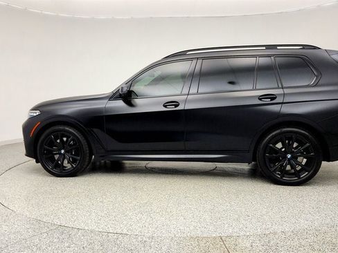 Used 2022 BMW X7 M50i image 8