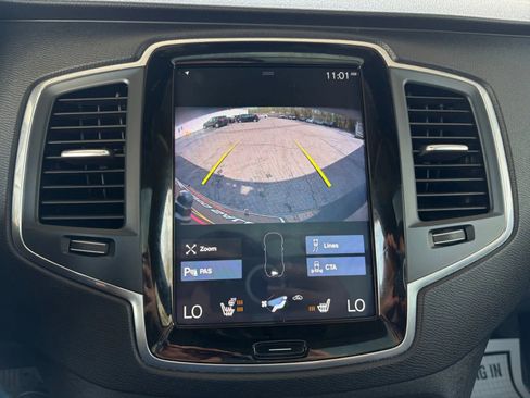 Used 2019 Volvo XC90 T5 Momentum image 34