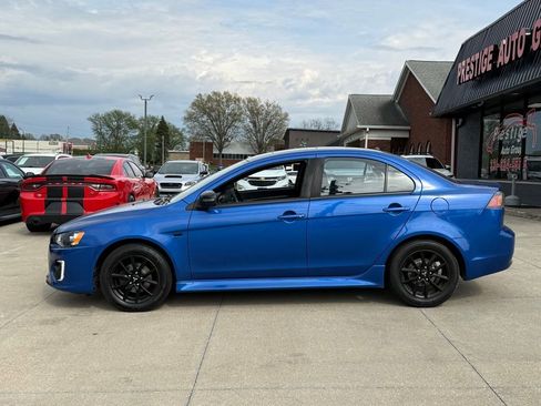 Used 2017 Mitsubishi Lancer LE FWD image 4
