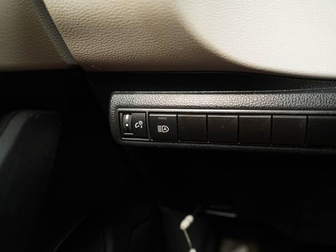 Used 2023 Toyota Corolla LE FWD image 29
