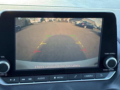 Used 2020 Nissan Sentra SV w/ Trunk Package FWD image 33