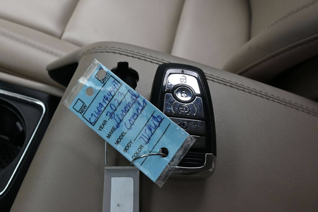 Used 2023 Lincoln Corsair FWD image 27