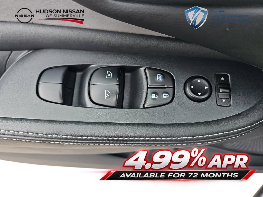 Used 2024 Nissan Murano SV w/ SV Midnight Edition Package FWD image 28