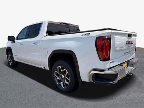 Used 2024 GMC Sierra 1500 SLT w/ SLT Premium Plus Package AWD/4WD image 2