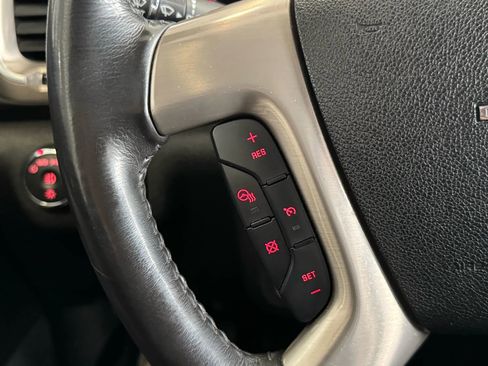 Used 2016 GMC Acadia Denali image 12