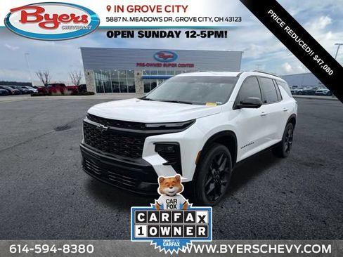Used 2024 Chevrolet Traverse RS w/ LPO, Floor Liner Package AWD/4WD image 1