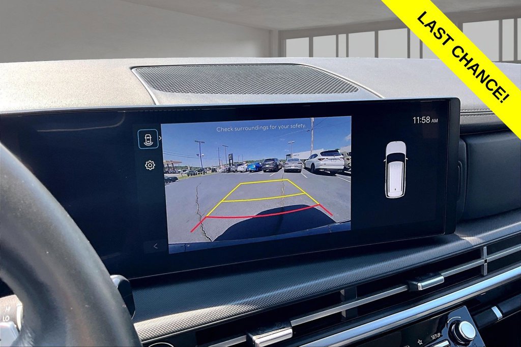 Used 2025 Hyundai Santa Fe SEL AWD/4WD image 21