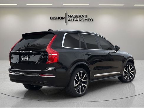 Used 2023 Volvo XC90 B6 Plus w/ Protection Package Premier AWD/4WD image 3