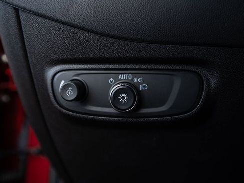 Used 2023 Chevrolet Equinox LT image 21