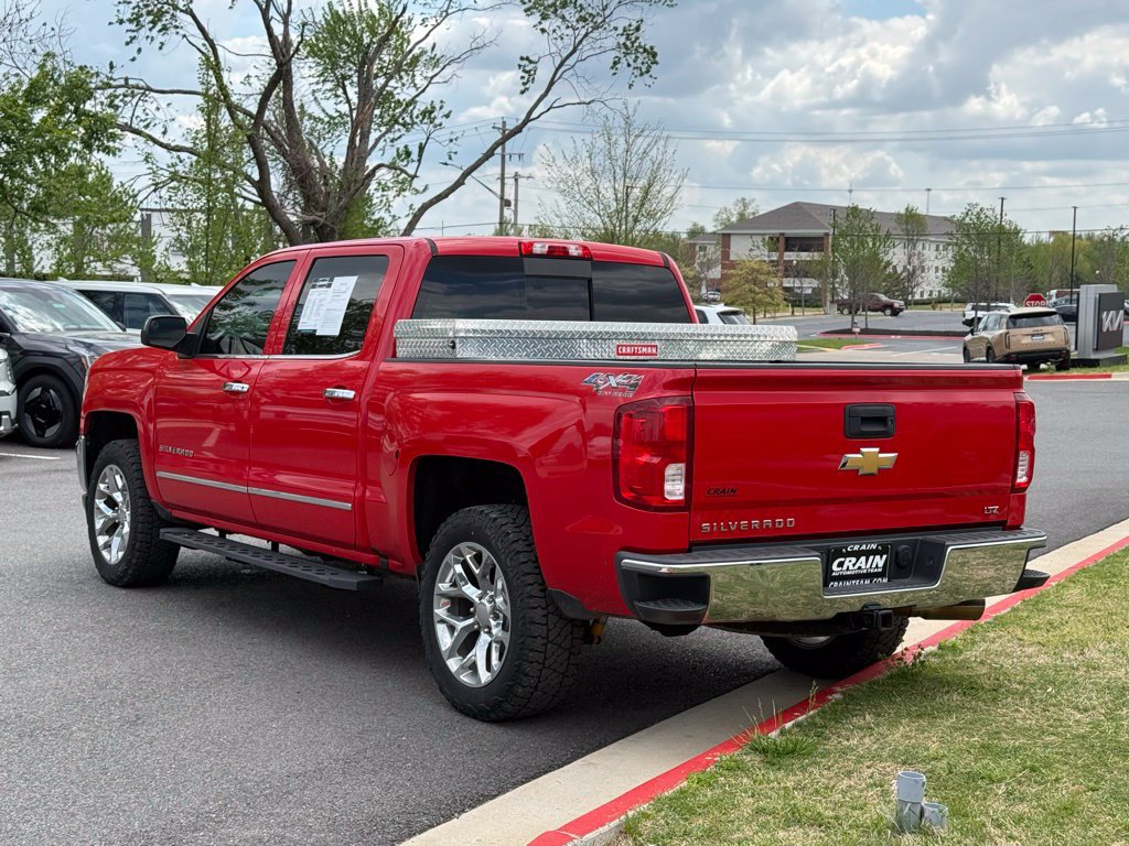 Used 2018 Chevrolet Silverado 1500 LTZ AWD/4WD image 5