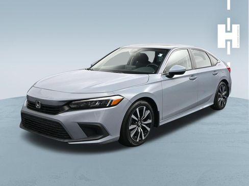 Used 2024 Honda Civic EX image 3