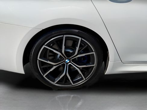 Used 2023 BMW 540i xDrive w/ M Sport Package AWD/4WD image 28