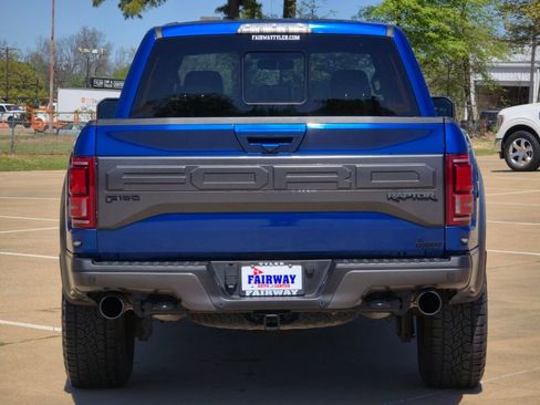 Used 2018 Ford F150 Raptor w/ Equipment Group 802A Luxury image 5