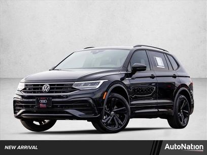 Used 2024 Volkswagen Tiguan SE R-Line