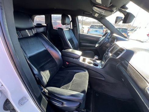 Used 2017 Jeep Grand Cherokee Altitude image 26