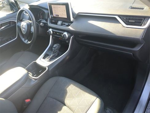 Used 2024 Toyota RAV4 XLE image 13