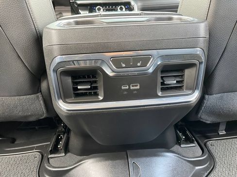 Used 2024 GMC Sierra 2500 Denali w/ Denali Reserve Package AWD/4WD image 44