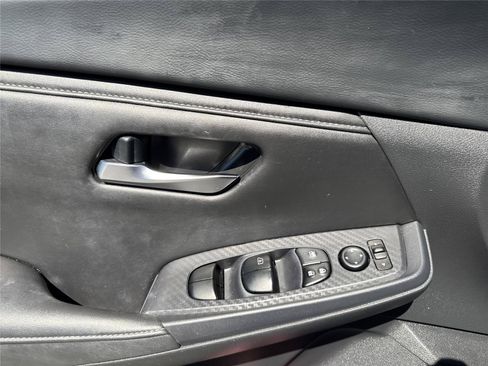 Used 2023 Nissan Sentra S FWD image 17