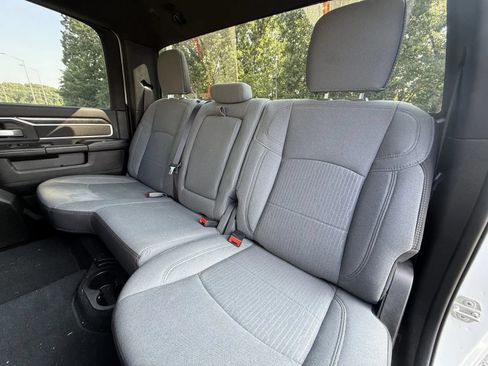 Used 2024 RAM 3500 Big Horn AWD/4WD image 9