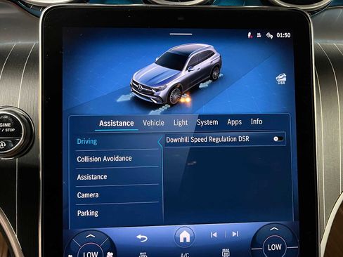 Certified 2026 Mercedes-Benz GLC 300 4MATIC image 32