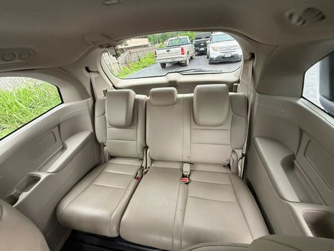 Used 2011 Honda Odyssey EX-L image 22