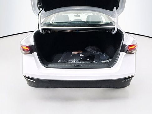 New 2026 Nissan Sentra SV image 21