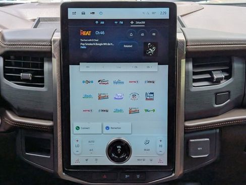 Used 2022 Ford Expedition King Ranch AWD/4WD image 18
