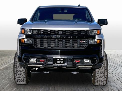 Used 2019 Chevrolet Silverado 1500 Custom Trail Boss w/ Custom Convenience Package image 3