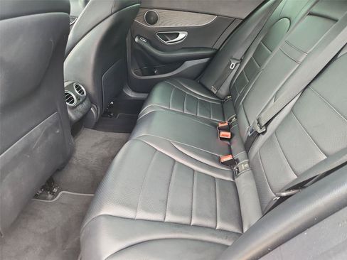 Used 2017 Mercedes-Benz C 300 Sedan image 23