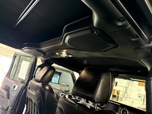 Used 2022 Jeep Wrangler Unlimited Rubicon 4xe w/ Cold Weather Group image 52