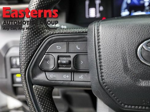 Used 2024 Toyota Tacoma SR image 15