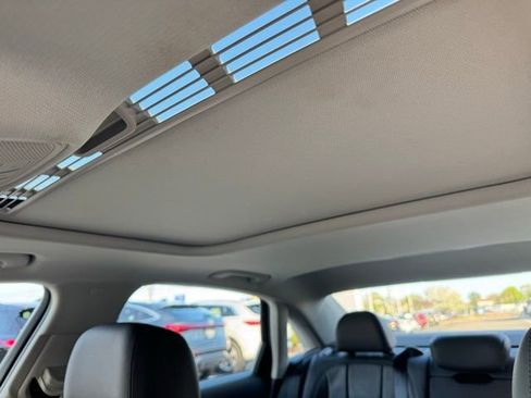 Used 2019 Audi A4 2.0T Premium w/ Convenience Package AWD/4WD image 18