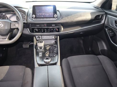 Certified 2025 Nissan Rogue S image 17