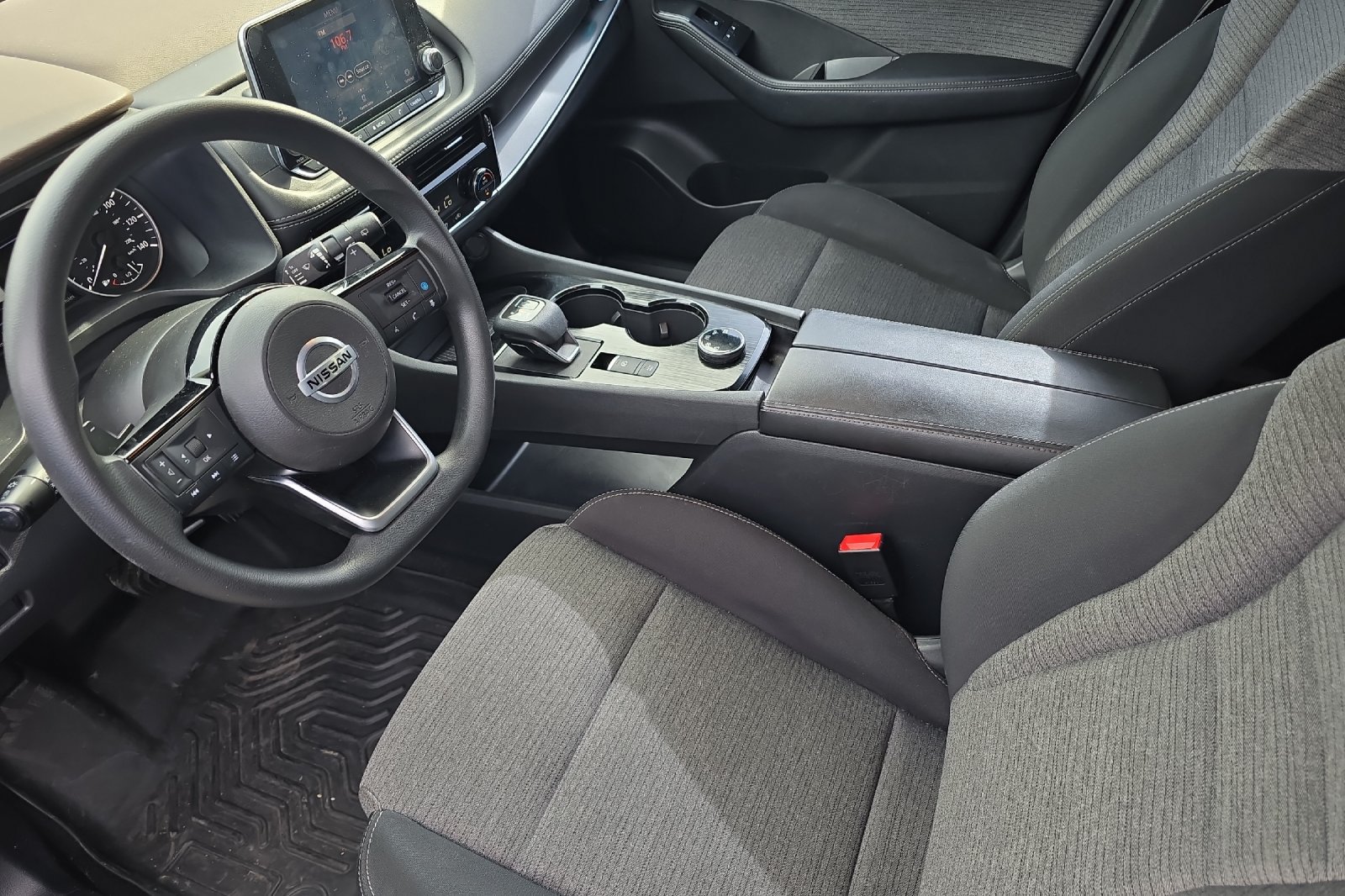 Used 2021 Nissan Rogue SV AWD/4WD image 7